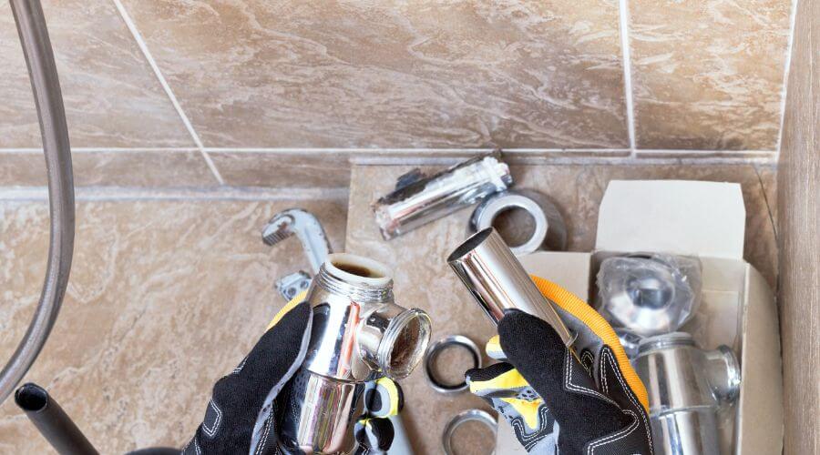 Professional gutter cleaning in Hinesburg, VT